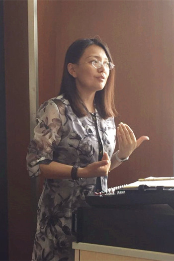 播音主持艺术学院召开了本学期的最后一次例会